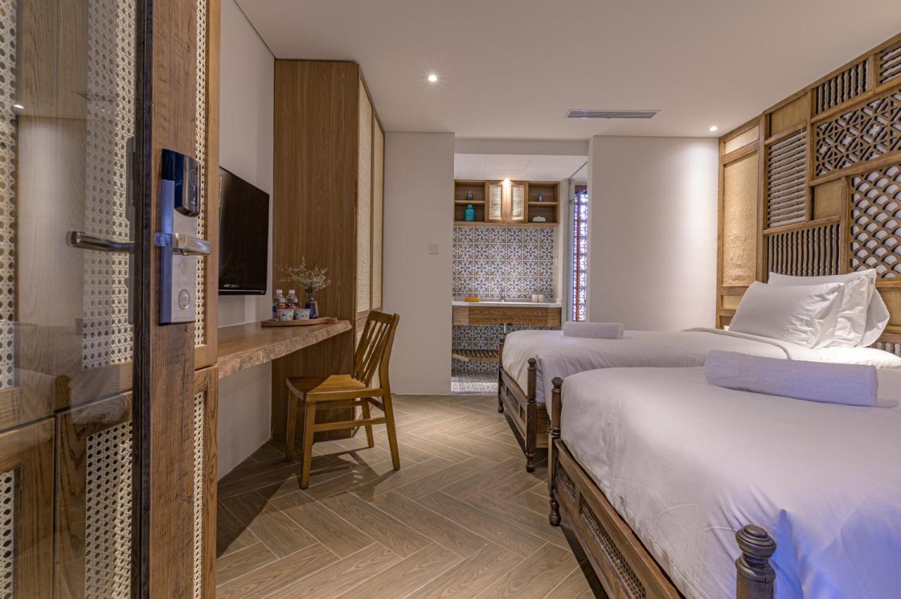 Le Boutique Khách sạn 4*