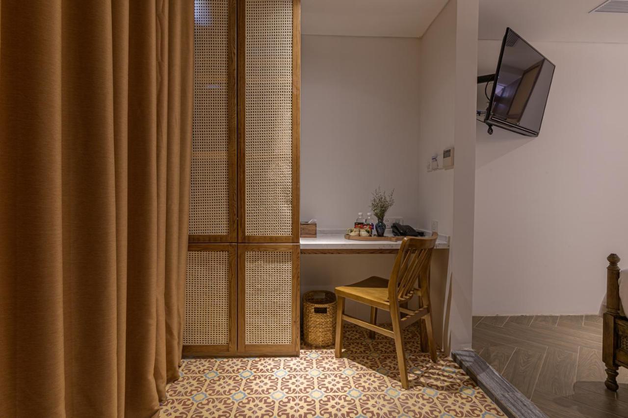 Le Boutique Khách sạn 4*